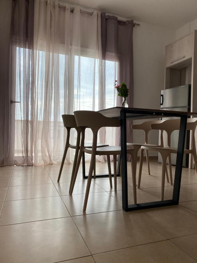 Dora'S Apartment Dhërmi Dış mekan fotoğraf